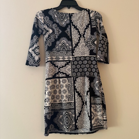 Atmosphere Black and Cream Patchwork Mini Dress - Picture 2 of 4